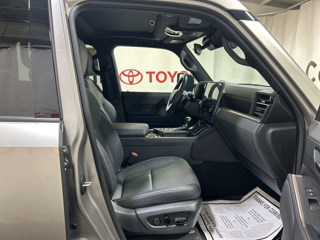 used 2025 Lexus GX 550 car, priced at $83,699