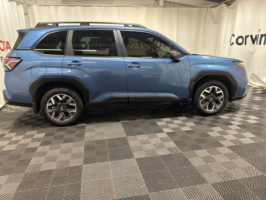 used 2025 Subaru Forester car, priced at $28,550