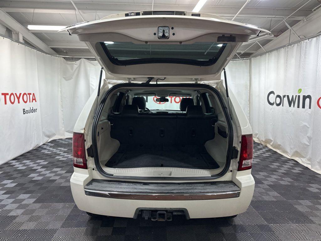 used 2009 Jeep Grand Cherokee car, priced at $7,500