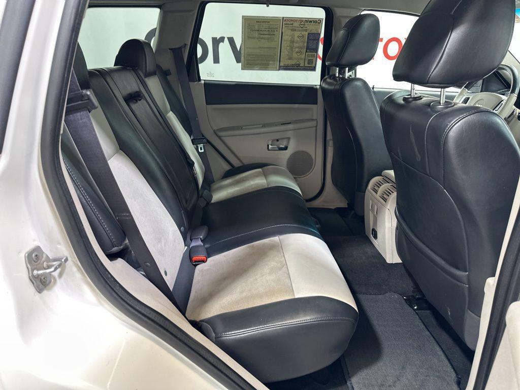 used 2009 Jeep Grand Cherokee car, priced at $7,500