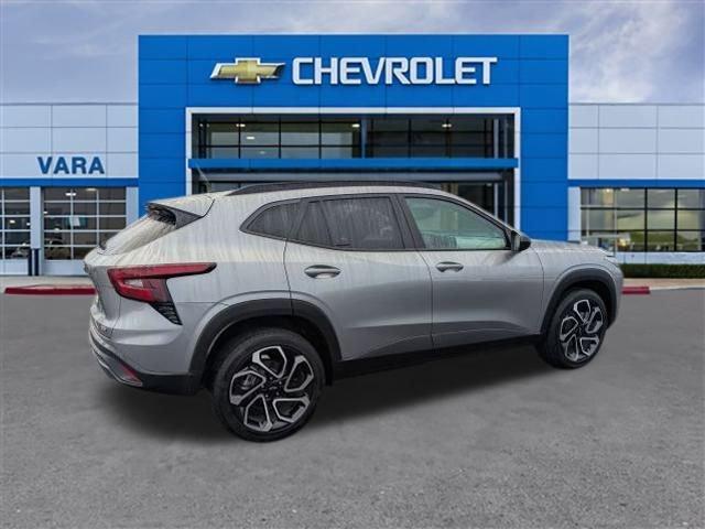 used 2025 Chevrolet Trax car, priced at $24,199