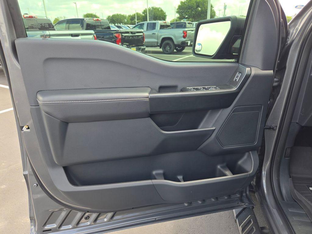 used 2025 Ford F-150 car, priced at $39,995