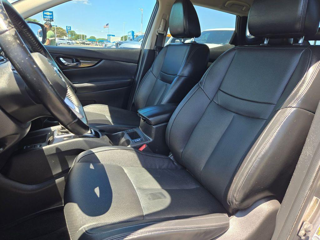 used 2021 Nissan Rogue Sport car, priced at $16,695