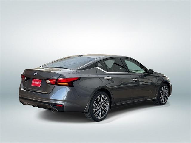 new 2025 Nissan Altima car, priced at $28,100