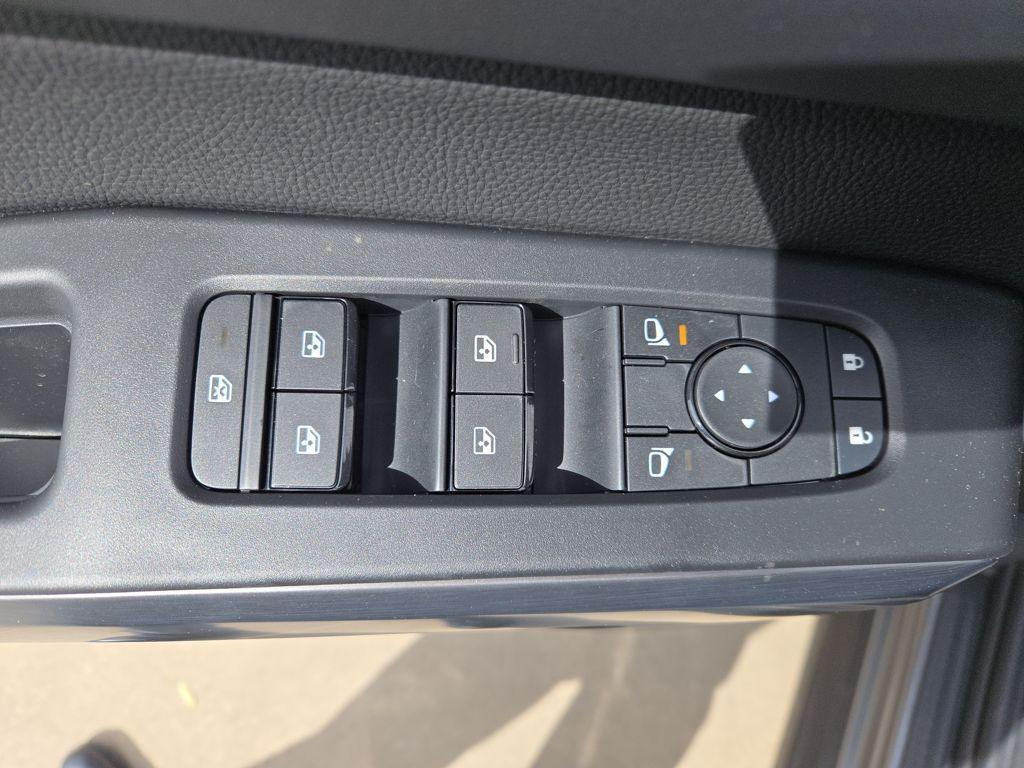 new 2026 Nissan Pathfinder car, priced at $46,026