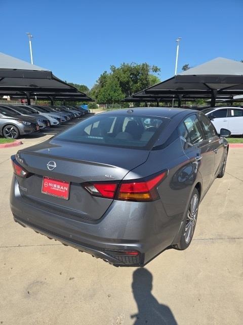 new 2025 Nissan Altima car, priced at $28,100