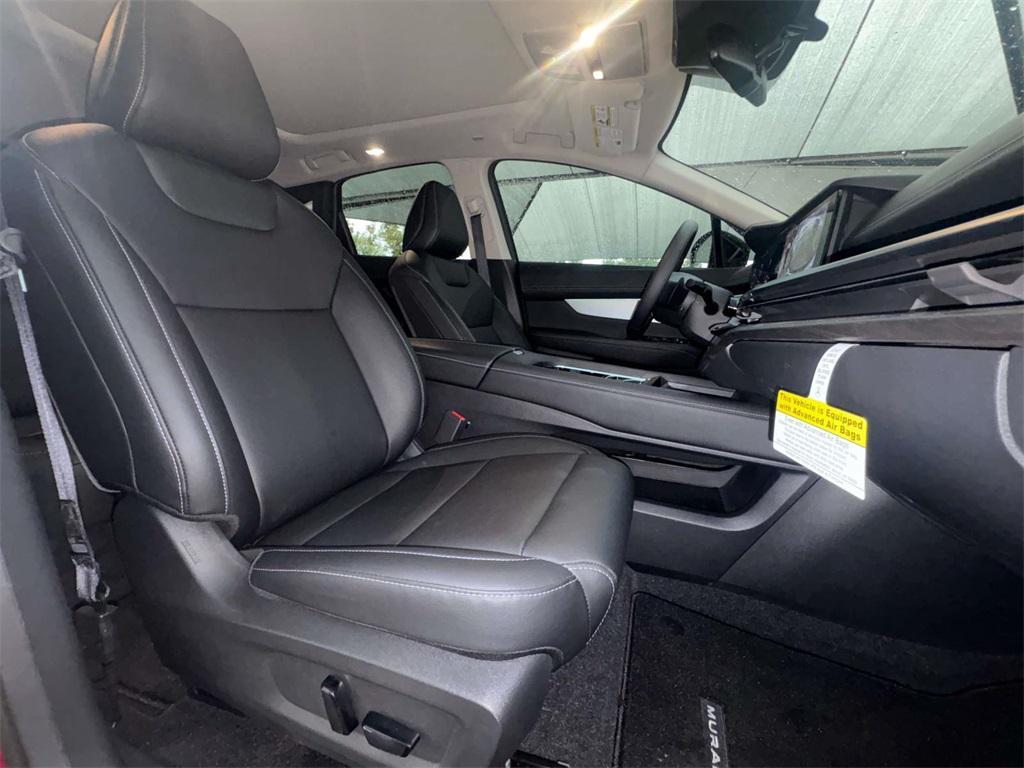 used 2025 Nissan Murano car, priced at $34,321