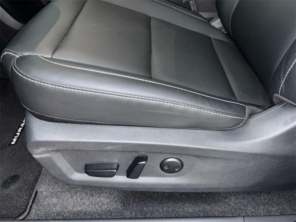 used 2025 Nissan Murano car, priced at $34,321