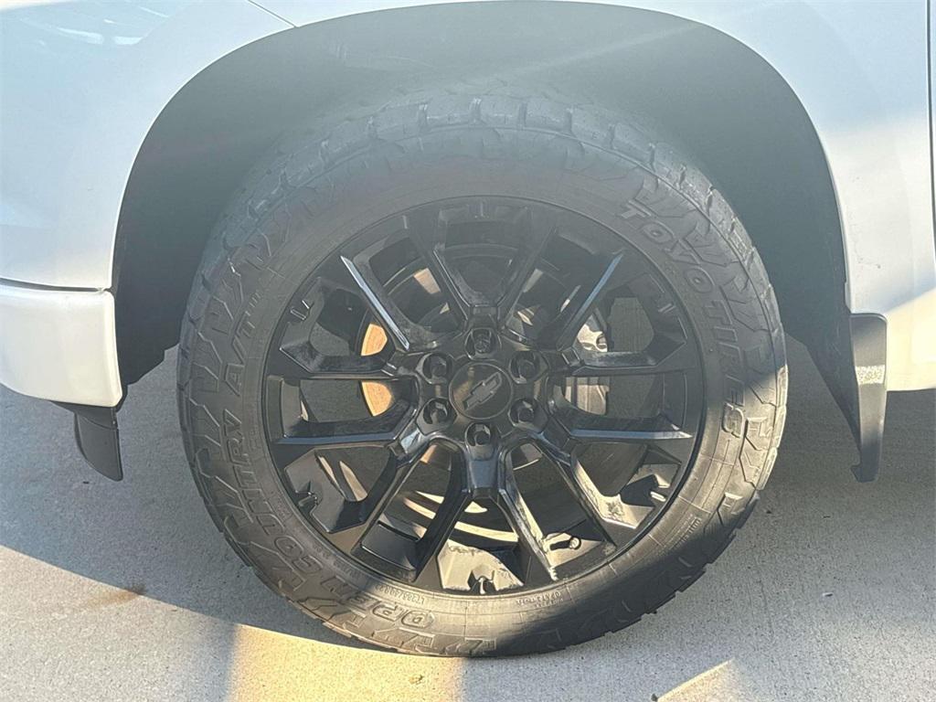 used 2024 Chevrolet Silverado 1500 car, priced at $30,029