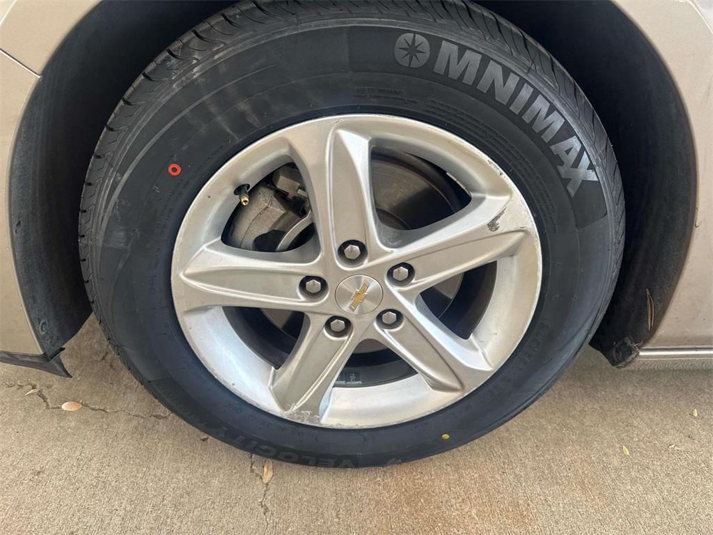 used 2023 Chevrolet Malibu car, priced at $16,105