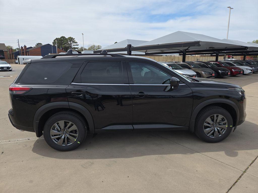 new 2026 Nissan Pathfinder car, priced at $39,763