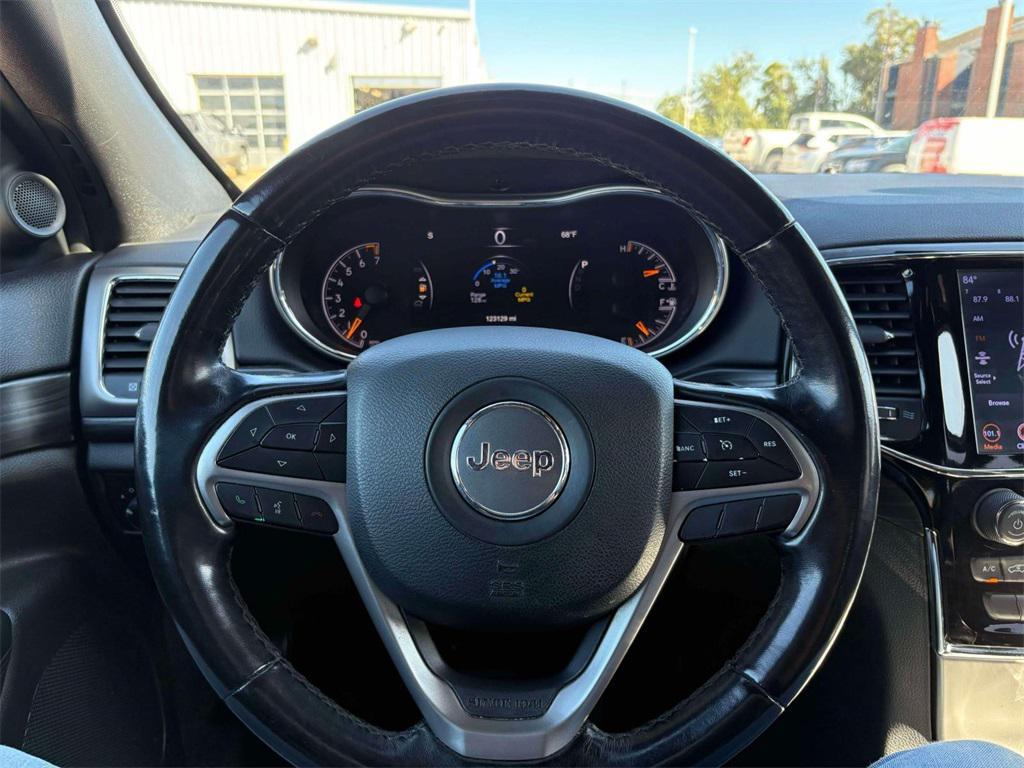 used 2020 Jeep Grand Cherokee car, priced at $14,389