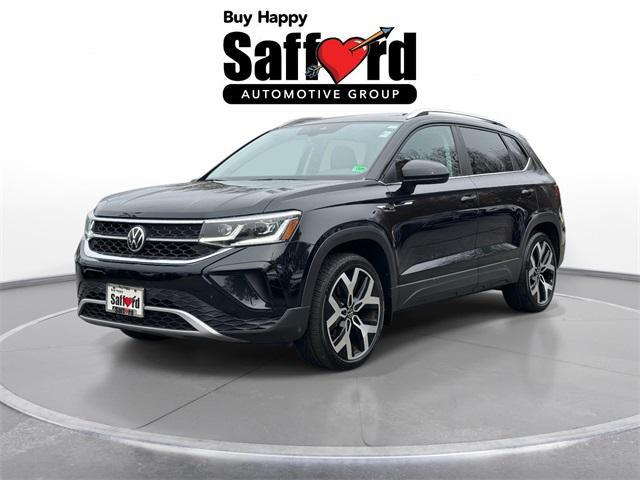 used 2022 Volkswagen Taos car, priced at $17,900