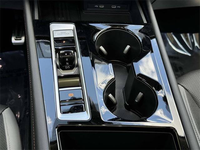 new 2025 Volkswagen Atlas car, priced at $43,771