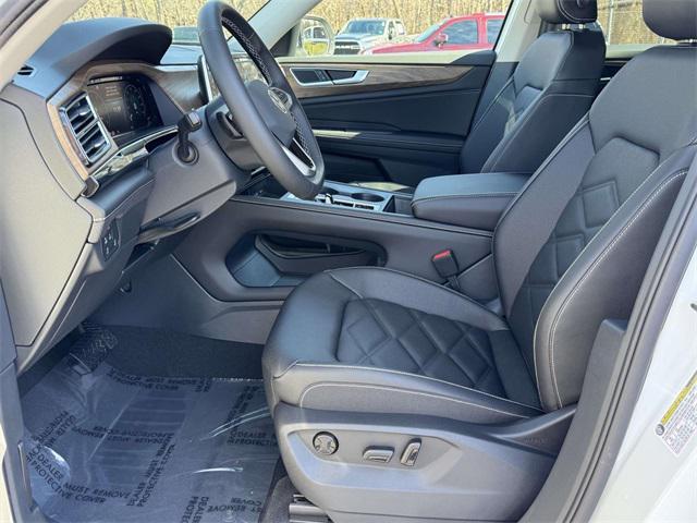 new 2026 Volkswagen Atlas car, priced at $40,140