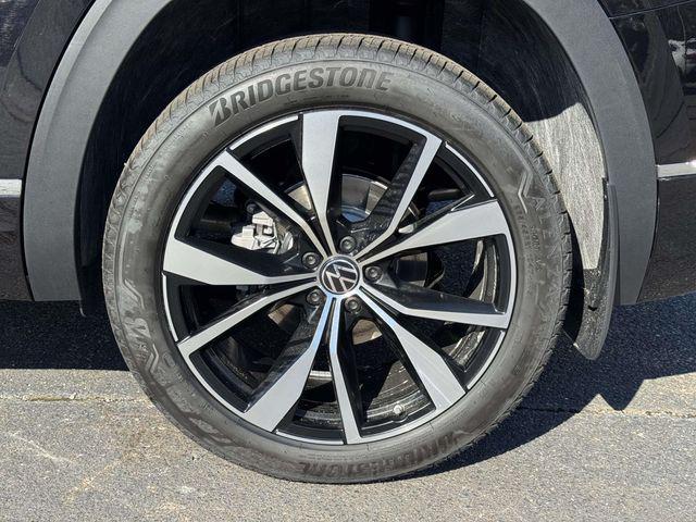 new 2026 Volkswagen Atlas car, priced at $52,621