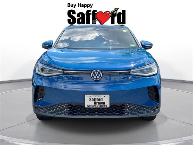 new 2025 Volkswagen ID.4 car, priced at $43,932