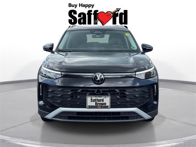 new 2025 Volkswagen Tiguan car, priced at $32,529