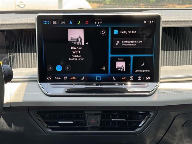 new 2025 Volkswagen Tiguan car, priced at $32,634