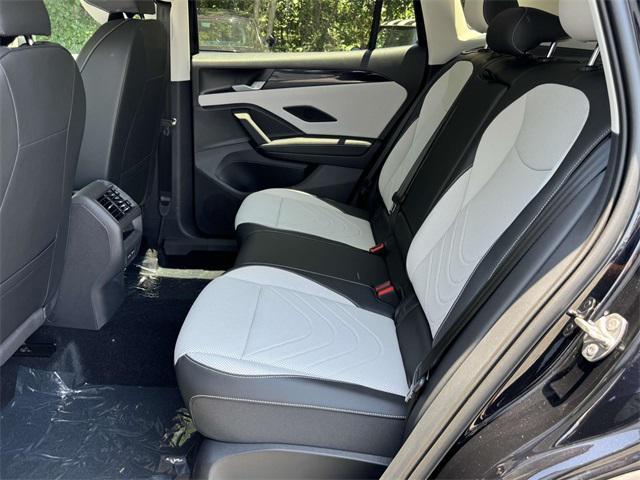 new 2025 Volkswagen Tiguan car, priced at $32,634