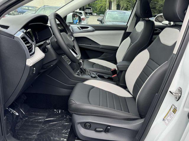 new 2025 Volkswagen Taos car, priced at $34,474