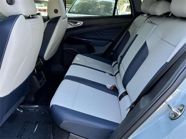 new 2025 Volkswagen ID.4 car, priced at $44,000
