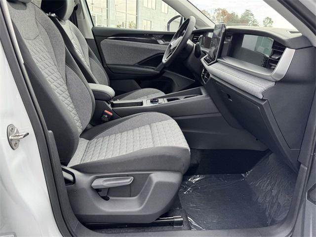 new 2026 Volkswagen Tiguan car, priced at $33,496