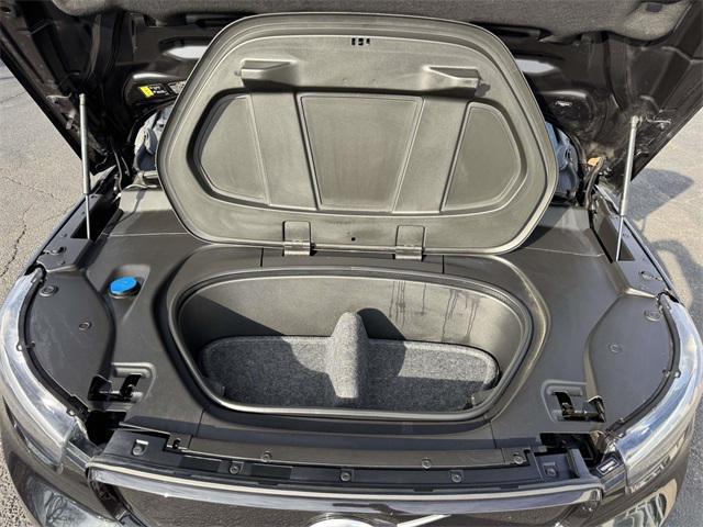 used 2021 Volvo XC40 Recharge Pure Electric car, priced at $20,900