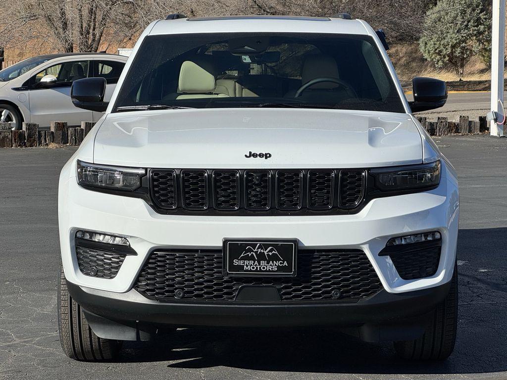 new 2025 Jeep Grand Cherokee car, priced at $51,220