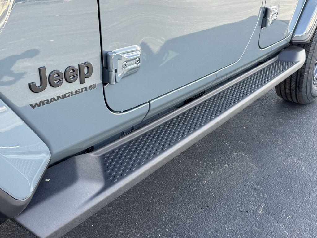 new 2026 Jeep Wrangler car, priced at $55,636