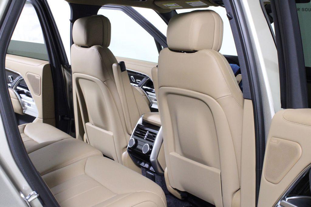 new 2025 Land Rover Range Rover car, priced at $141,470