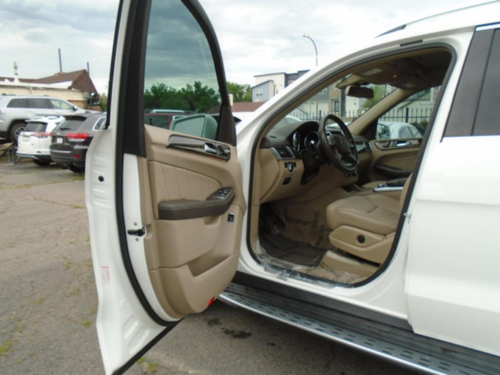 used 2015 Mercedes-Benz GL-Class car, priced at $15,997