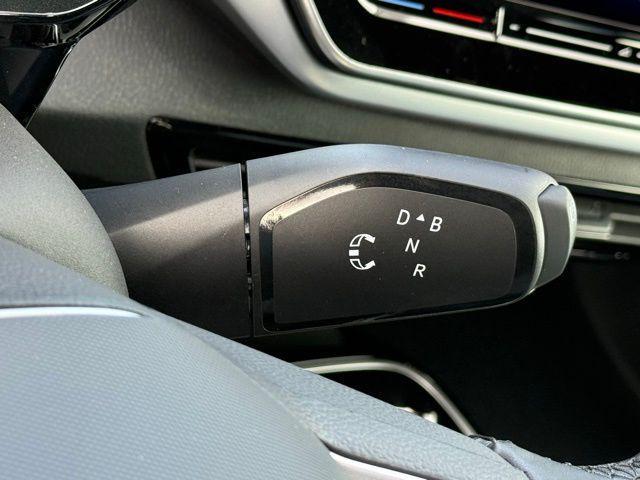 new 2025 Volkswagen ID.4 car, priced at $49,650