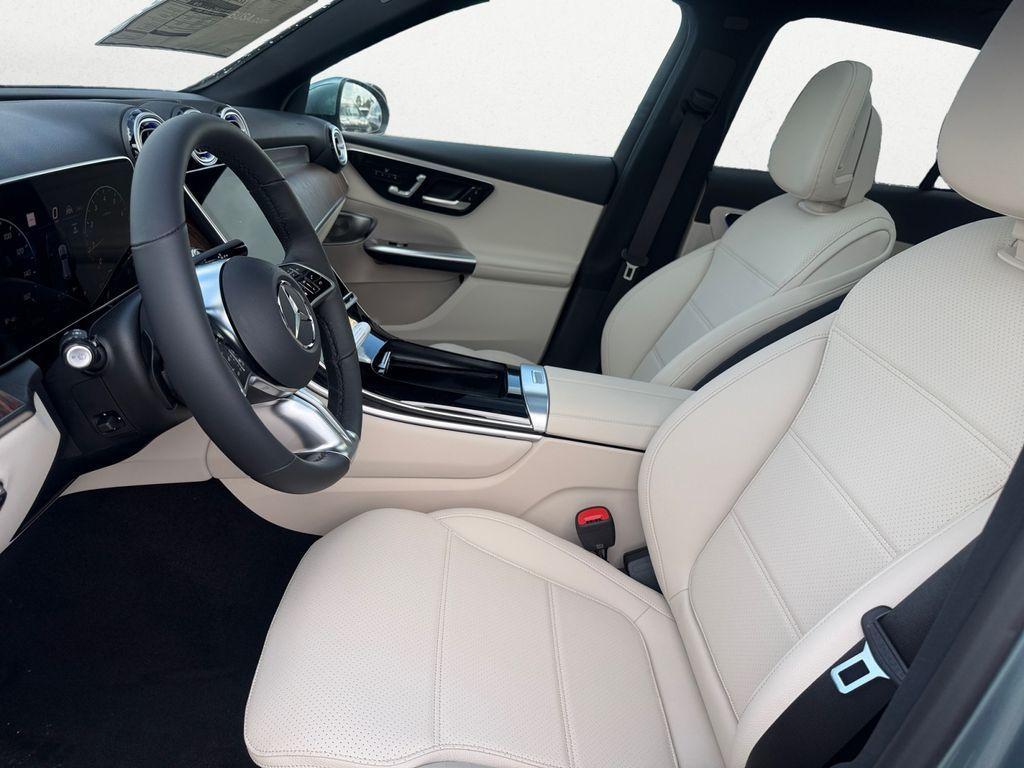 new 2026 Mercedes-Benz GLC 300 car