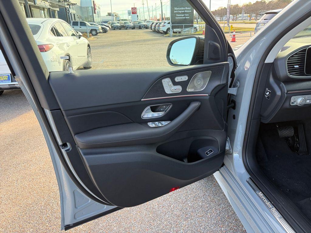 new 2026 Mercedes-Benz GLE 350 car