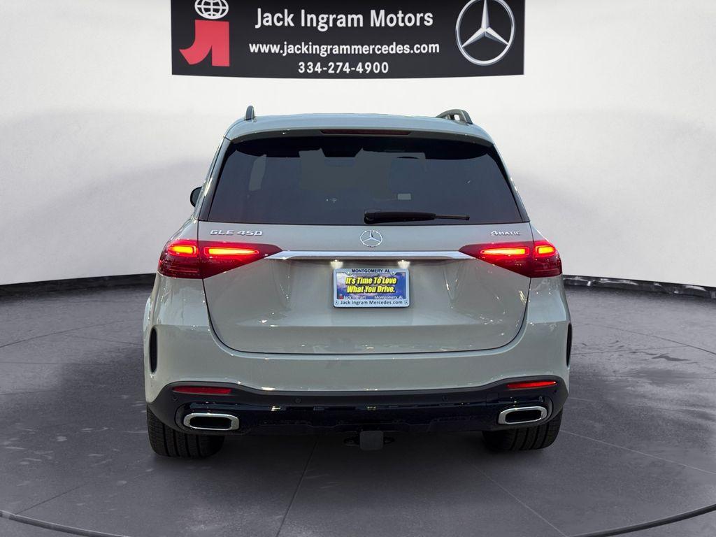 new 2026 Mercedes-Benz GLE 450 car