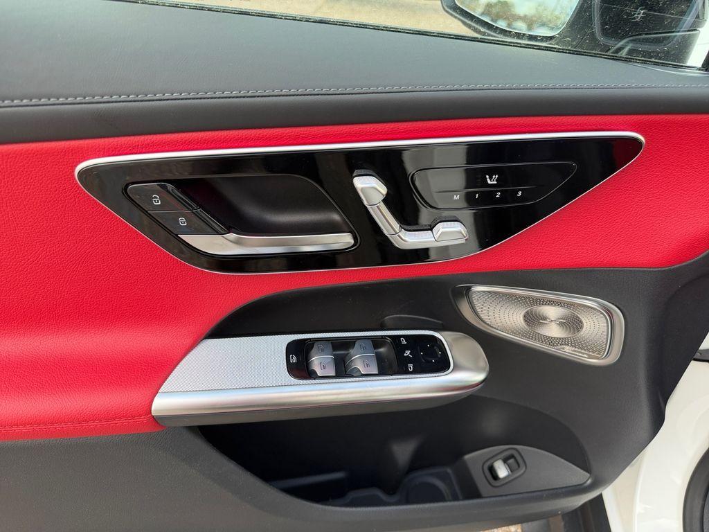 new 2026 Mercedes-Benz GLC 300 car