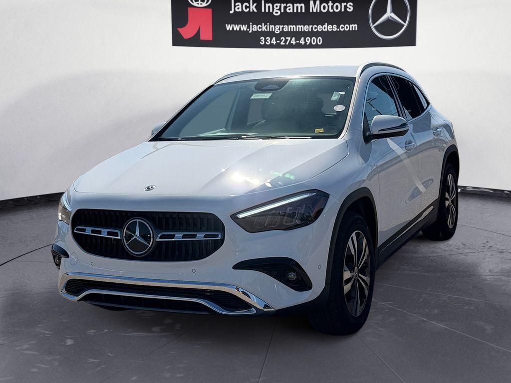 new 2026 Mercedes-Benz GLA 250 car