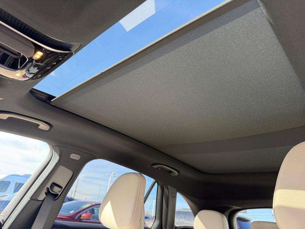 new 2026 Mercedes-Benz GLC 300 car