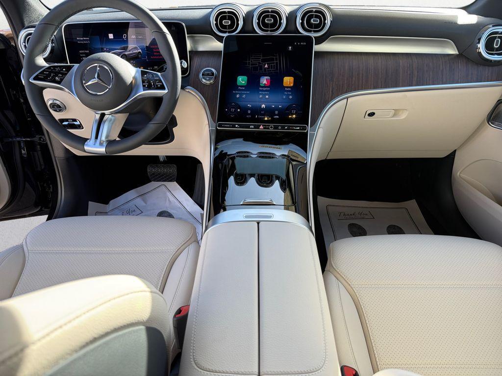 new 2026 Mercedes-Benz GLC 300 car