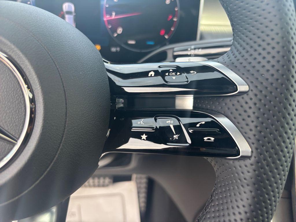 new 2026 Mercedes-Benz GLC 300 car