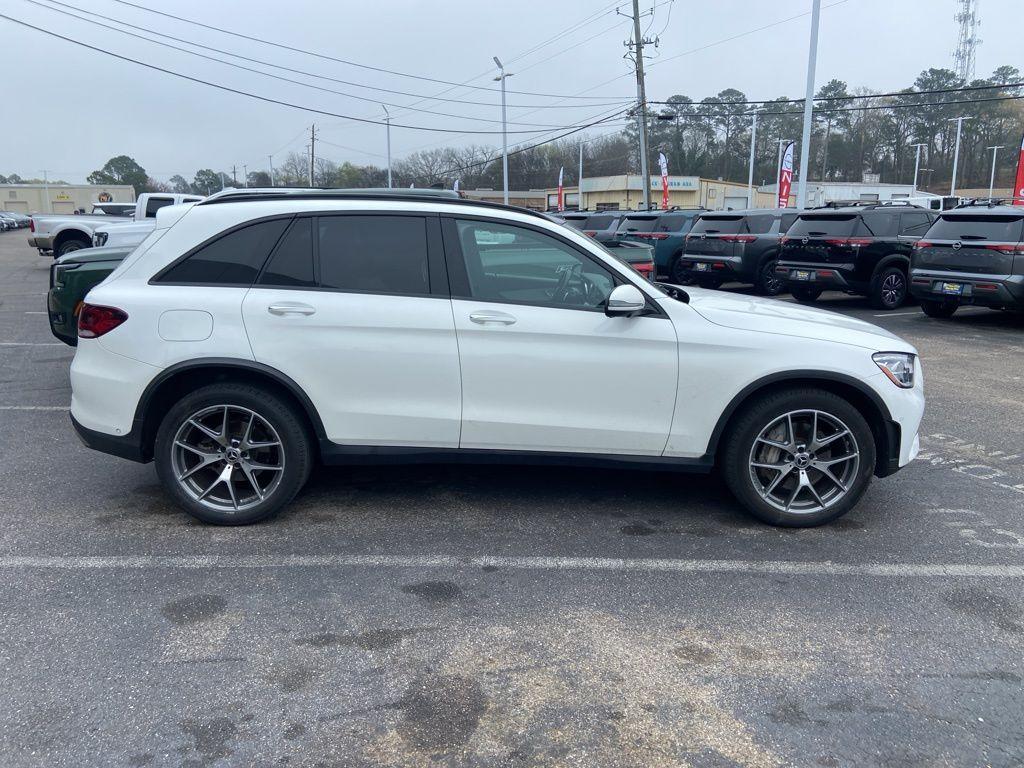 used 2020 Mercedes-Benz GLC 300 car, priced at $22,967