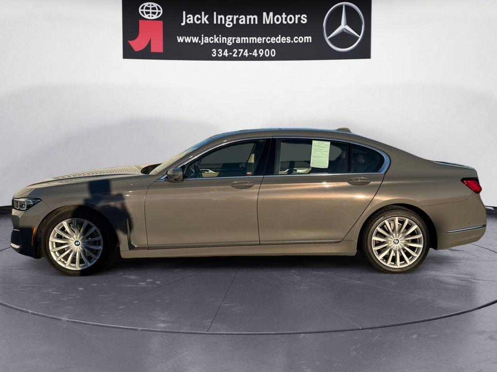 used 2022 BMW 740 car, priced at $38,367