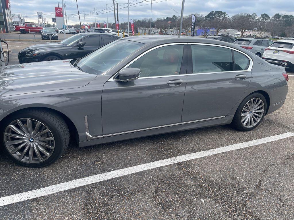 used 2022 BMW 740 car, priced at $39,997