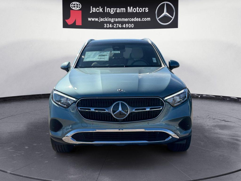 new 2026 Mercedes-Benz GLC 300 car