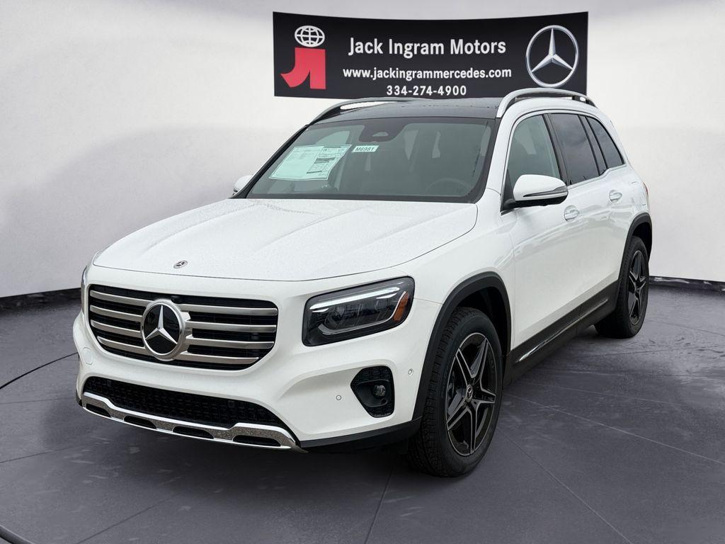 new 2026 Mercedes-Benz GLB 250 car