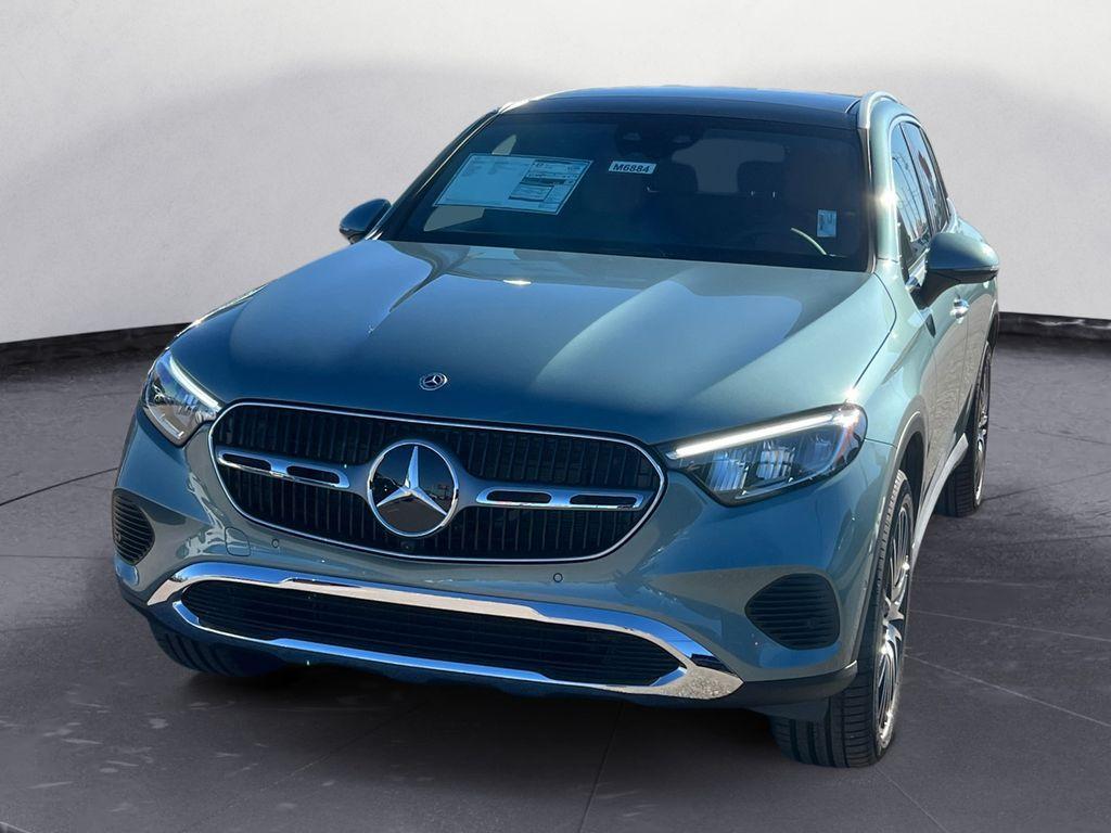new 2026 Mercedes-Benz GLC 300 car