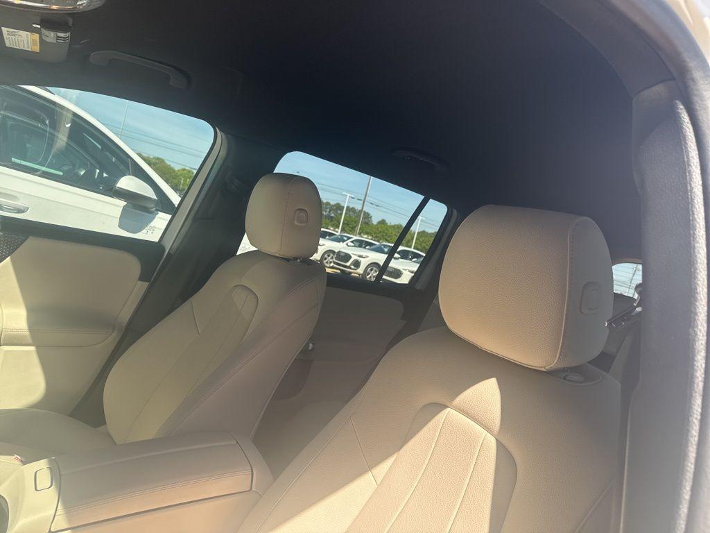 used 2025 Mercedes-Benz GLB 250 car, priced at $39,967