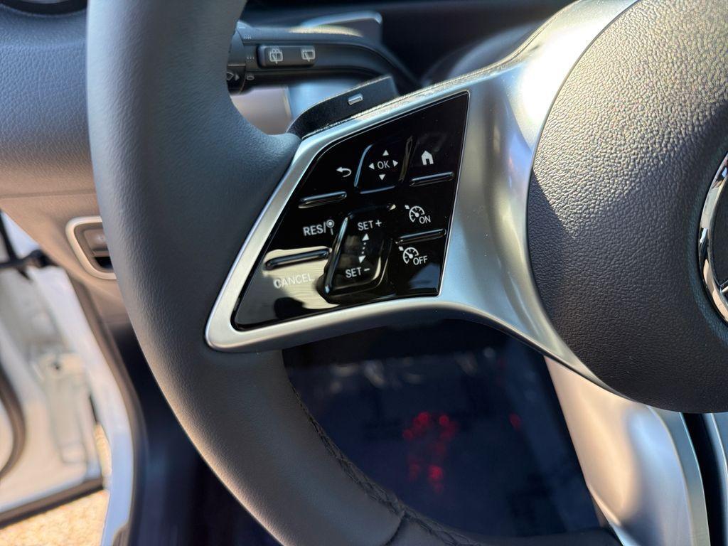 new 2026 Mercedes-Benz GLB 250 car