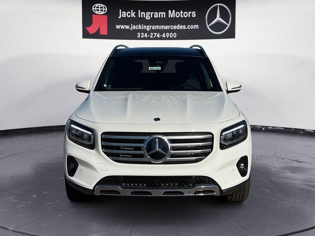 new 2026 Mercedes-Benz GLB 250 car